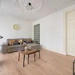 Casa Portuguesa Combro Lisbon