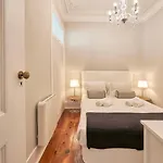 Apartment Casa Portuguesa Combro Lisbon