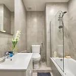 Casa Portuguesa Combro Apartment *