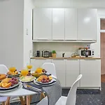 Apartment Casa Portuguesa Combro Lisbon