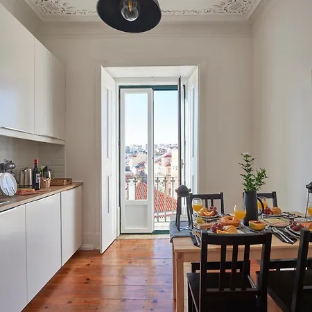 Casa Portuguesa Combro