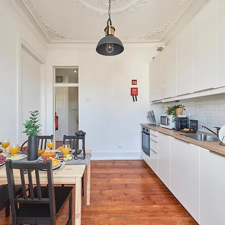 Casa Portuguesa Combro