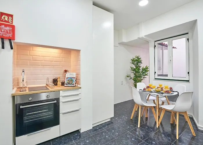 Casa Portuguesa Combro *